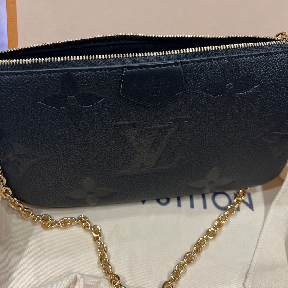 Louis Vuitton Wild at Heart Multi Pochette Accessoires (AVAILABLE) - Picture 4 of 8